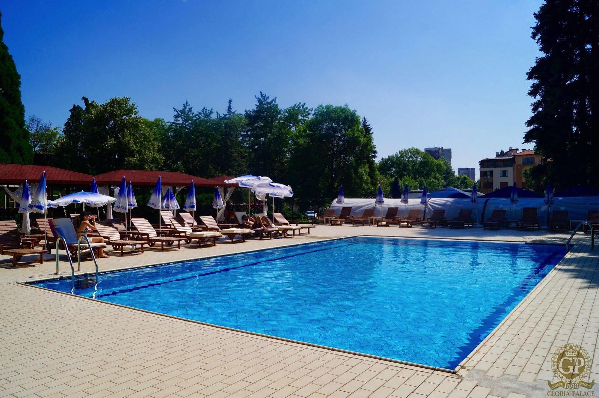 Hotel Gloria Palace Diplomat Sofia Bagian luar foto